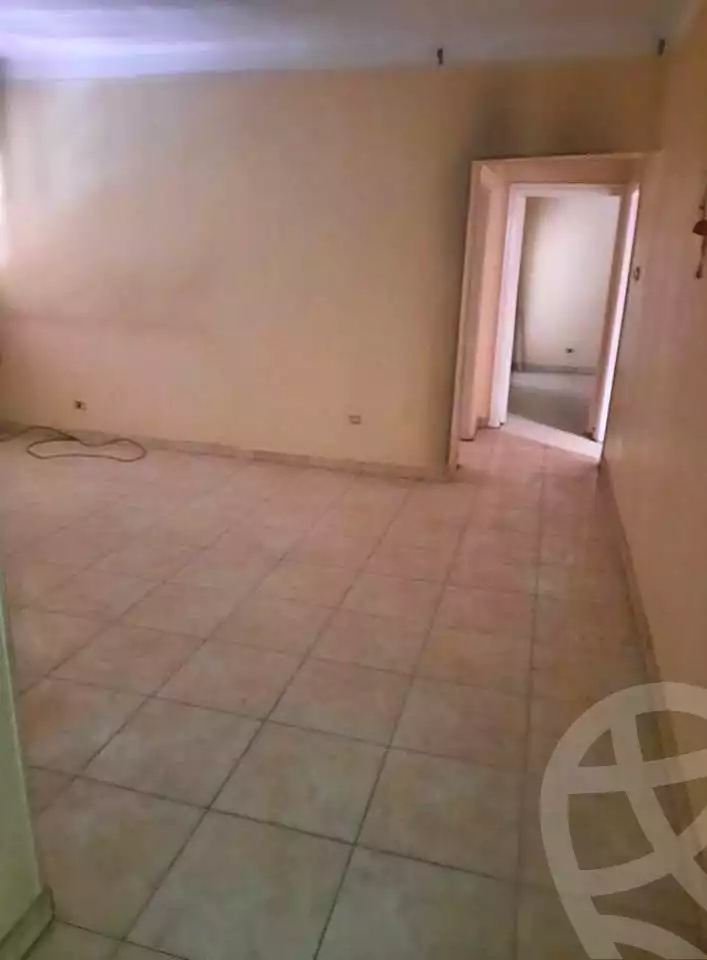 https://aqarmap.com.eg/ar/listing/7058964-for-sale-cairo-ain-shams-yn-shms-lgrby