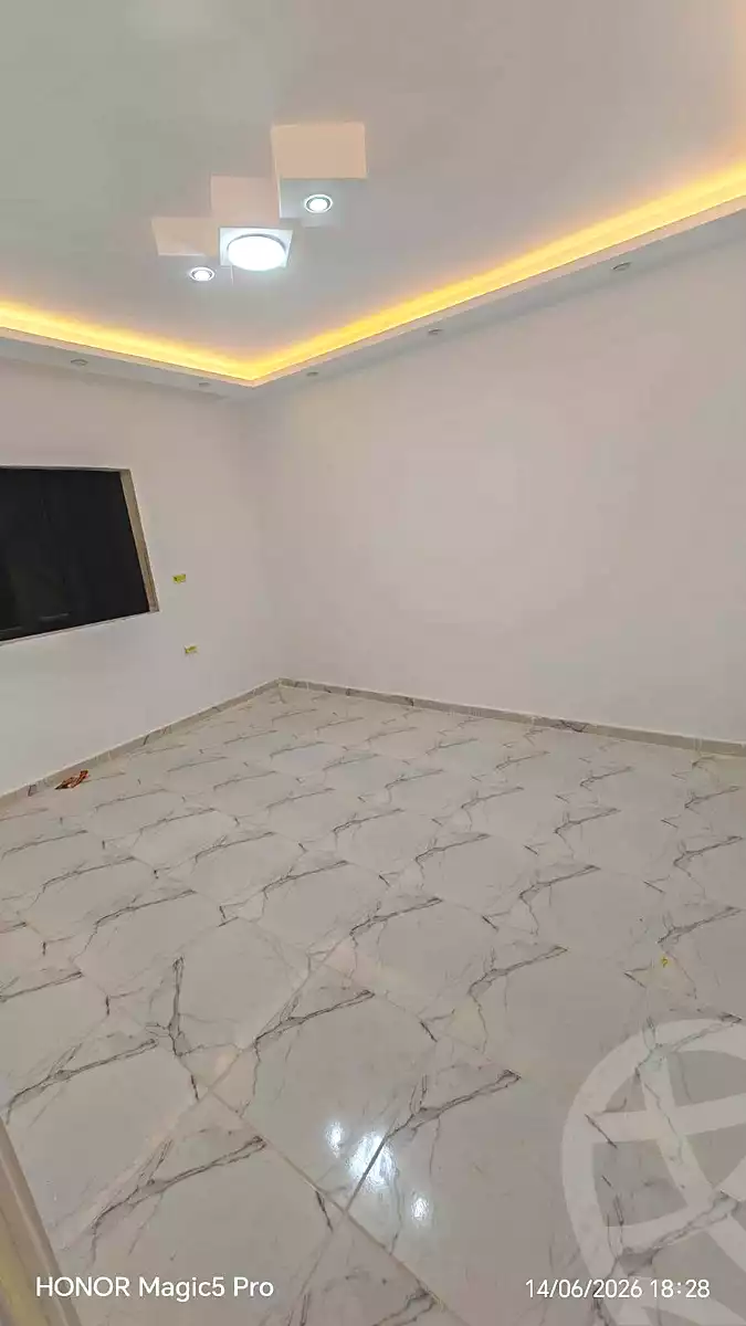 https://aqarmap.com.eg/ar/listing/7059142-for-sale-cairo-helwan-sherif-st