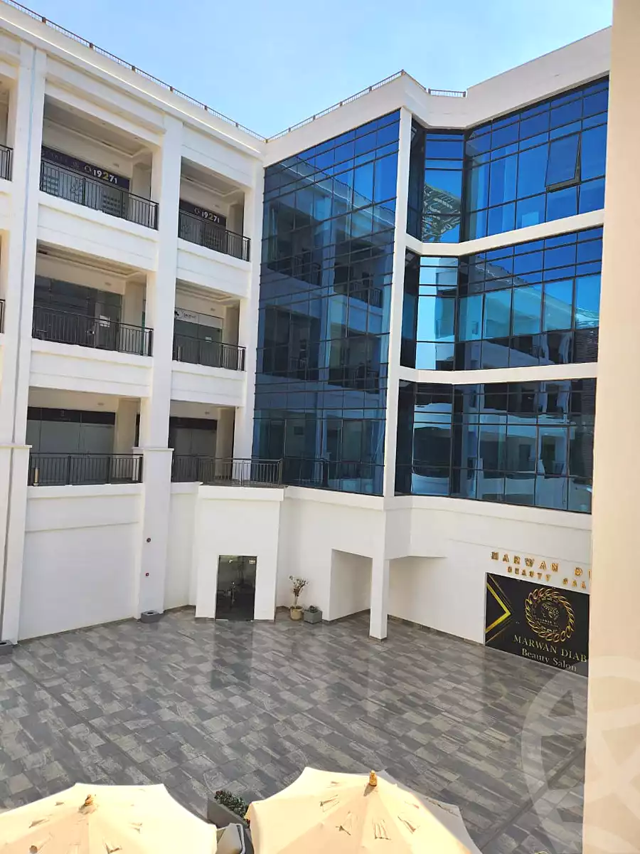 https://aqarmap.com.eg/en/listing/7059288-for-rent-cairo-new-cairo-compounds-top-90-mall