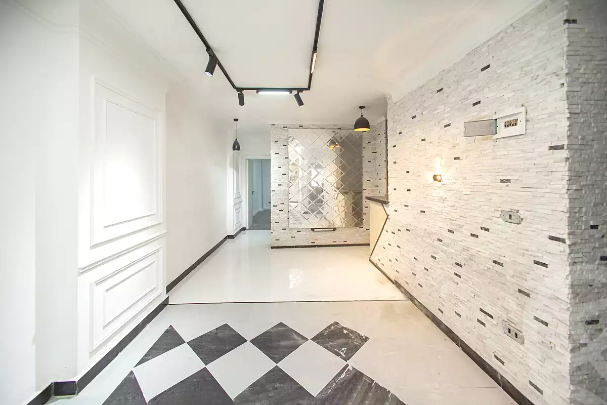 https://aqarmap.com.eg/ar/listing/7059710-for-sale-alexandria-miami-shr-jml-bd-lnsr