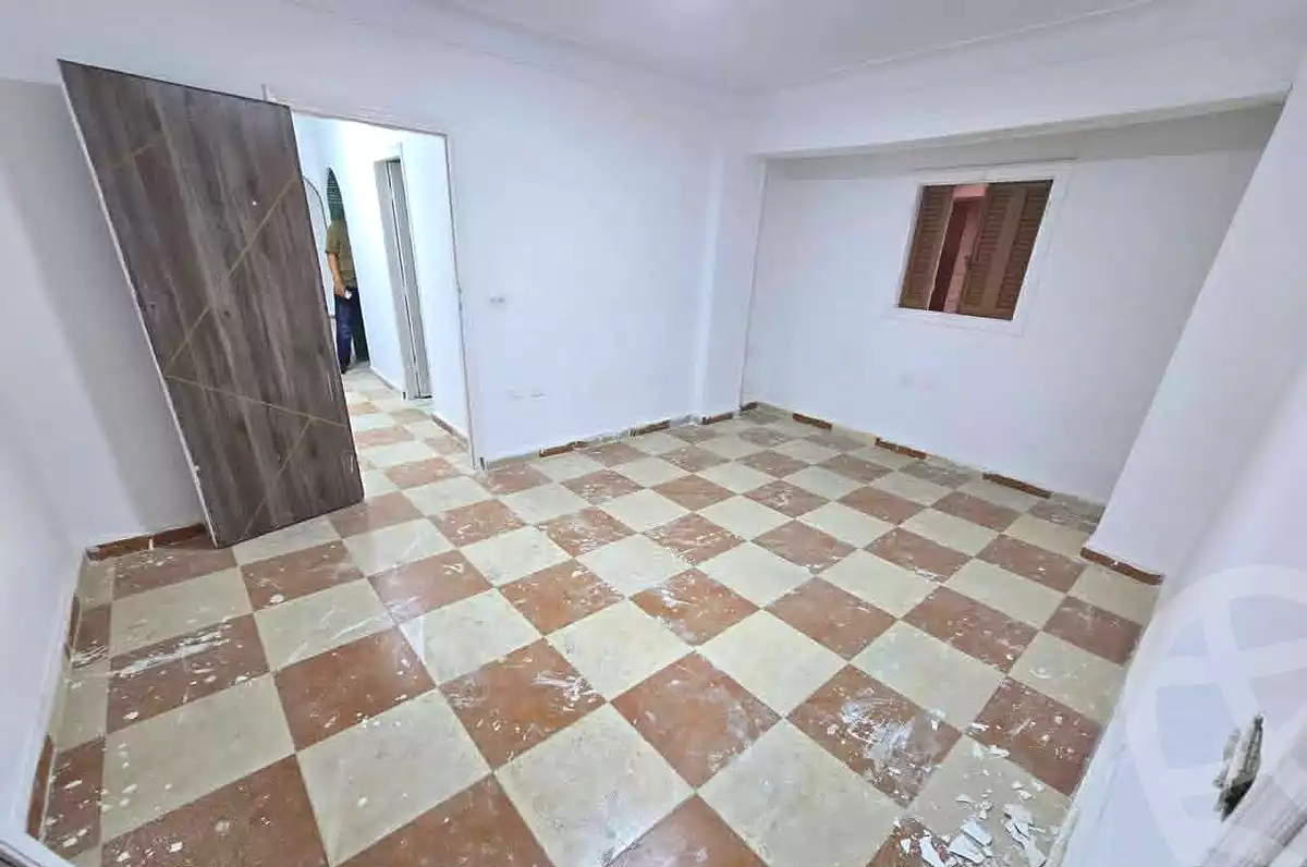 https://aqarmap.com.eg/ar/listing/7059731-for-rent-alexandria-al-agamy-lbytsh