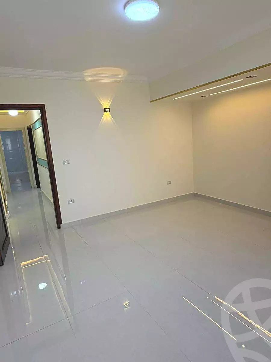https://aqarmap.com.eg/ar/listing/7058836-for-sale-cairo-ain-shams-mnshy-lthryr