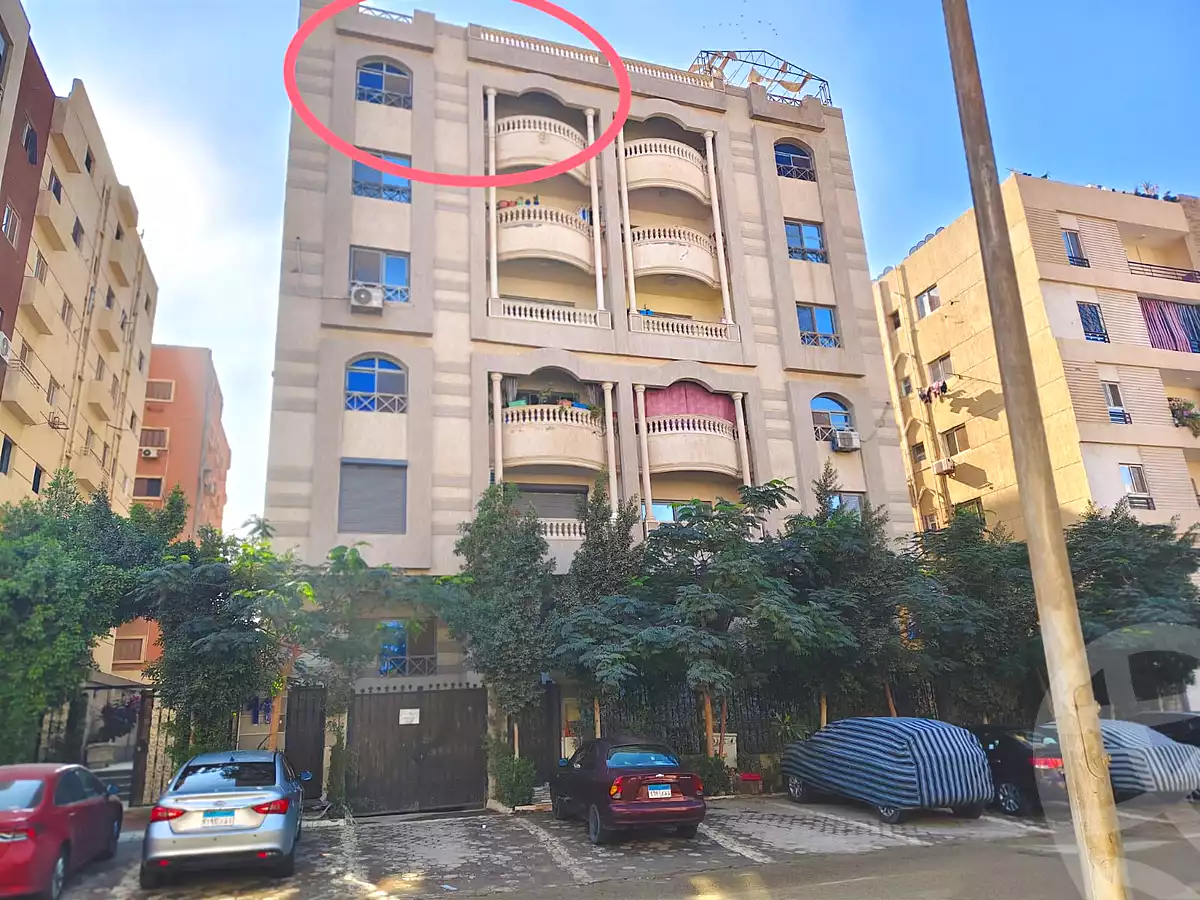 https://aqarmap.com.eg/ar/listing/7059861-for-sale-cairo-el-shorouk-lhy-lthny-grb-neighbourhood-2-b-omar-makram-rd