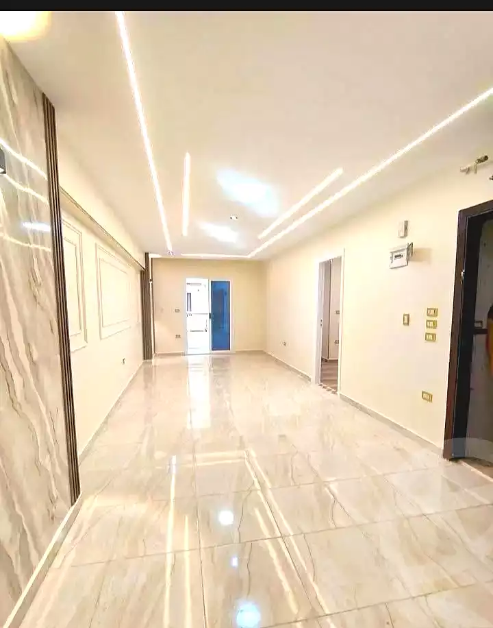 https://aqarmap.com.eg/ar/listing/7059903-for-sale-alexandria-miami-khld-bn-lwlyd