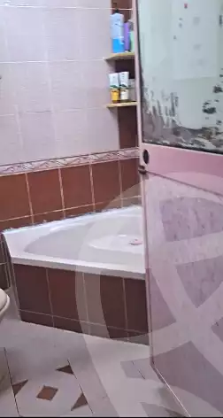 https://aqarmap.com.eg/ar/listing/7060016-for-sale-cairo-madinat-el-salam