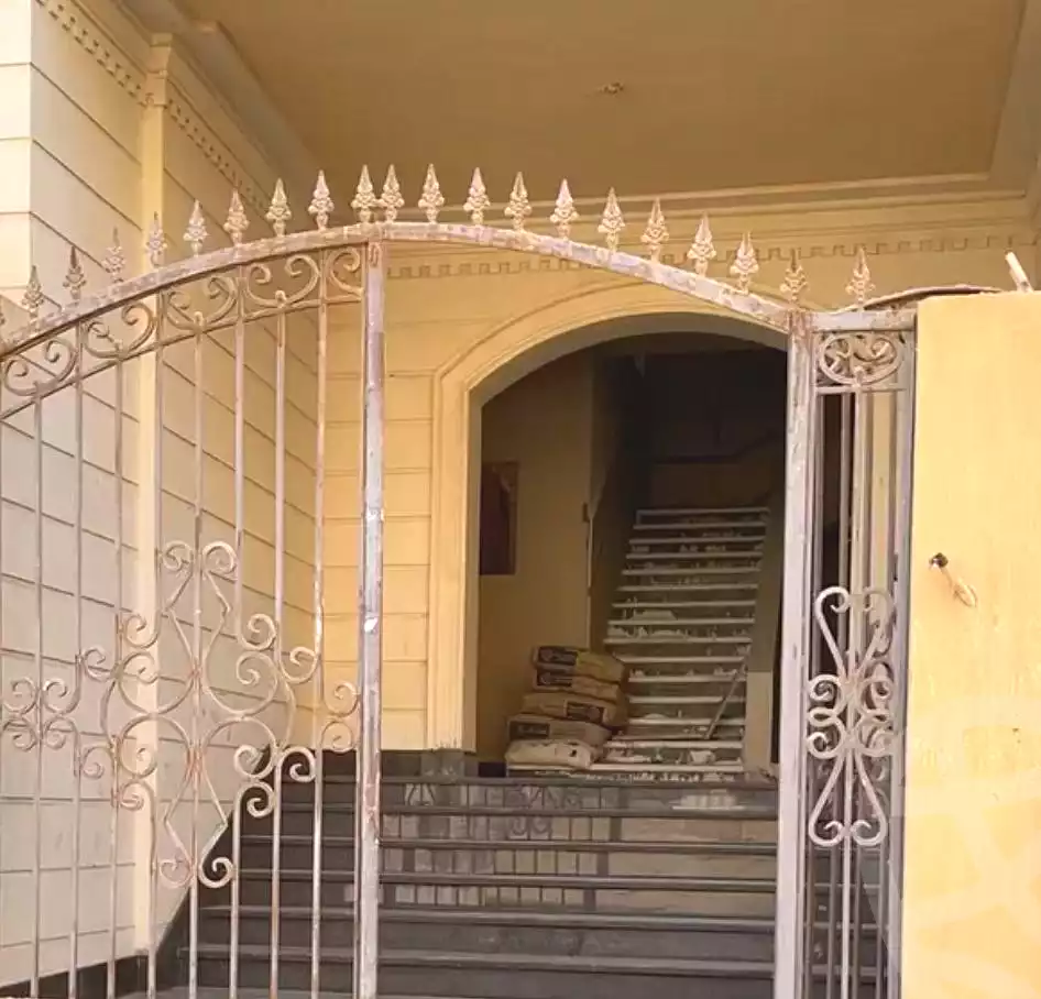 https://aqarmap.com.eg/en/listing/7060080-for-sale-cairo-new-cairo-compounds-gardenia-hights-abo-el-hawl-abo-el-hawl-1