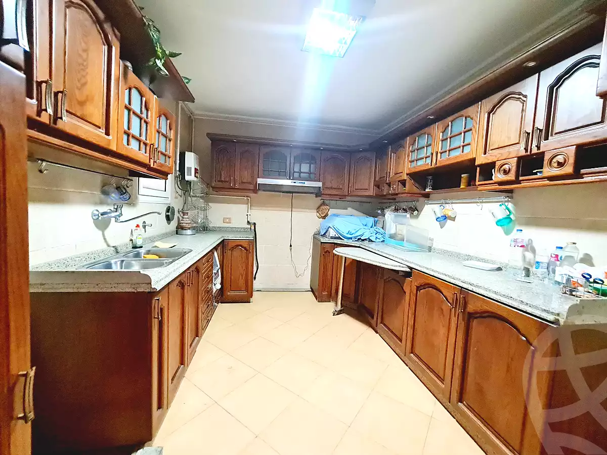 https://aqarmap.com.eg/en/listing/7060145-for-sale-alexandria-lauran-shr-mhmd-z-l-rb