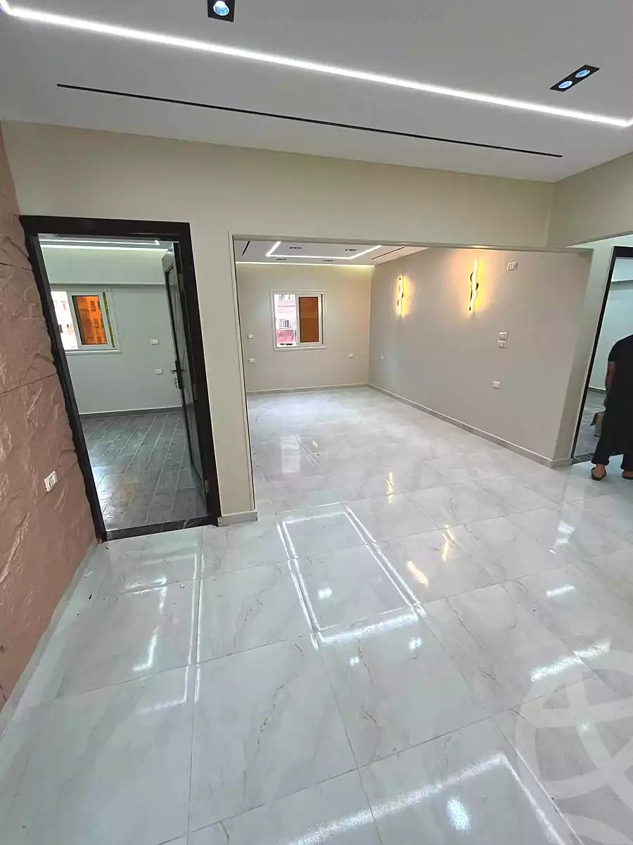 https://aqarmap.com.eg/ar/listing/7060277-for-sale-cairo-ain-shams-el-naam-shahin-st