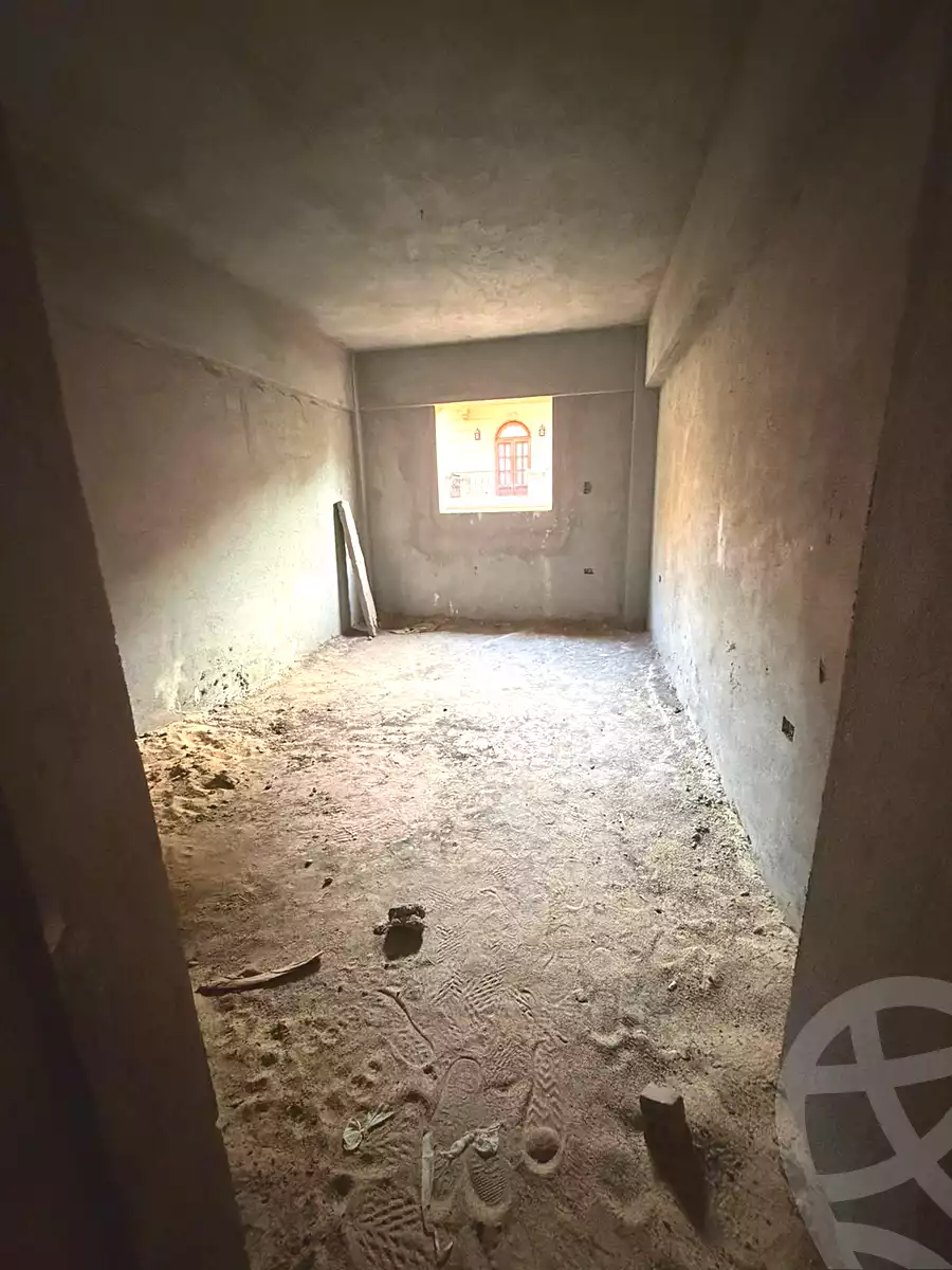 https://aqarmap.com.eg/ar/listing/7060296-for-sale-cairo-new-cairo-ganob-el-akadamiya-south-academy-a-ammar-ibn-yasser-st