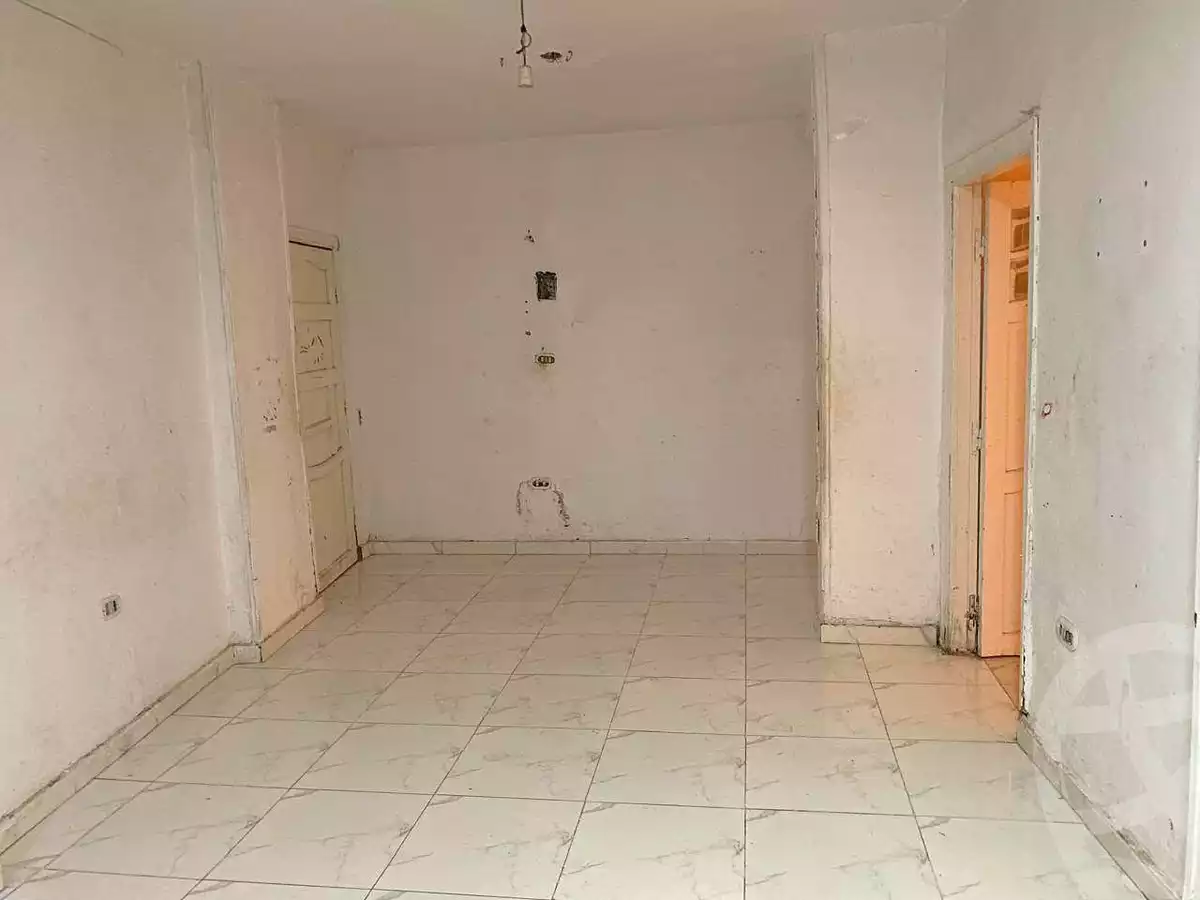 https://aqarmap.com.eg/en/listing/7059111-for-sale-alexandria-al-agamy-el-hanouvel
