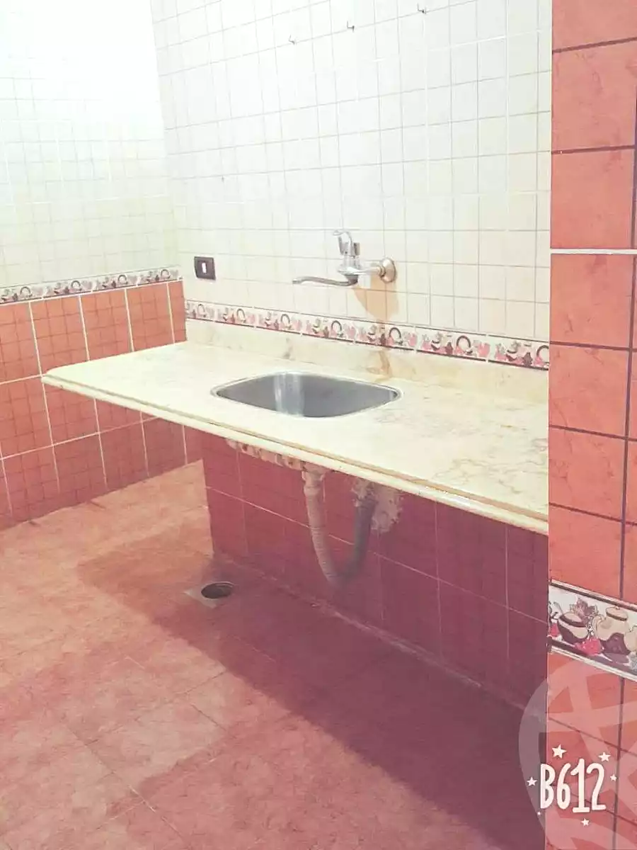 https://aqarmap.com.eg/ar/listing/7058807-for-rent-alexandria-al-agamy-lbytsh