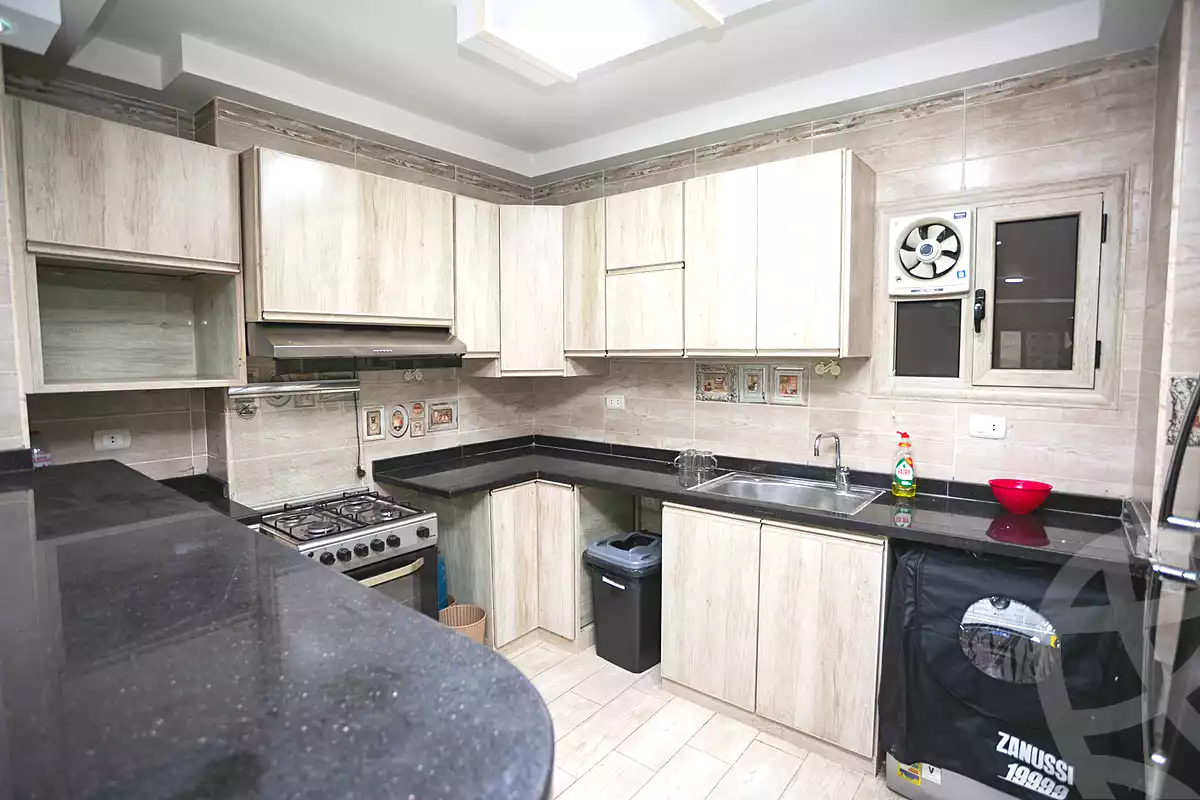 https://aqarmap.com.eg/ar/listing/7060819-for-sale-alexandria-ibrahimia-el-shaheed-gawad-housny-st