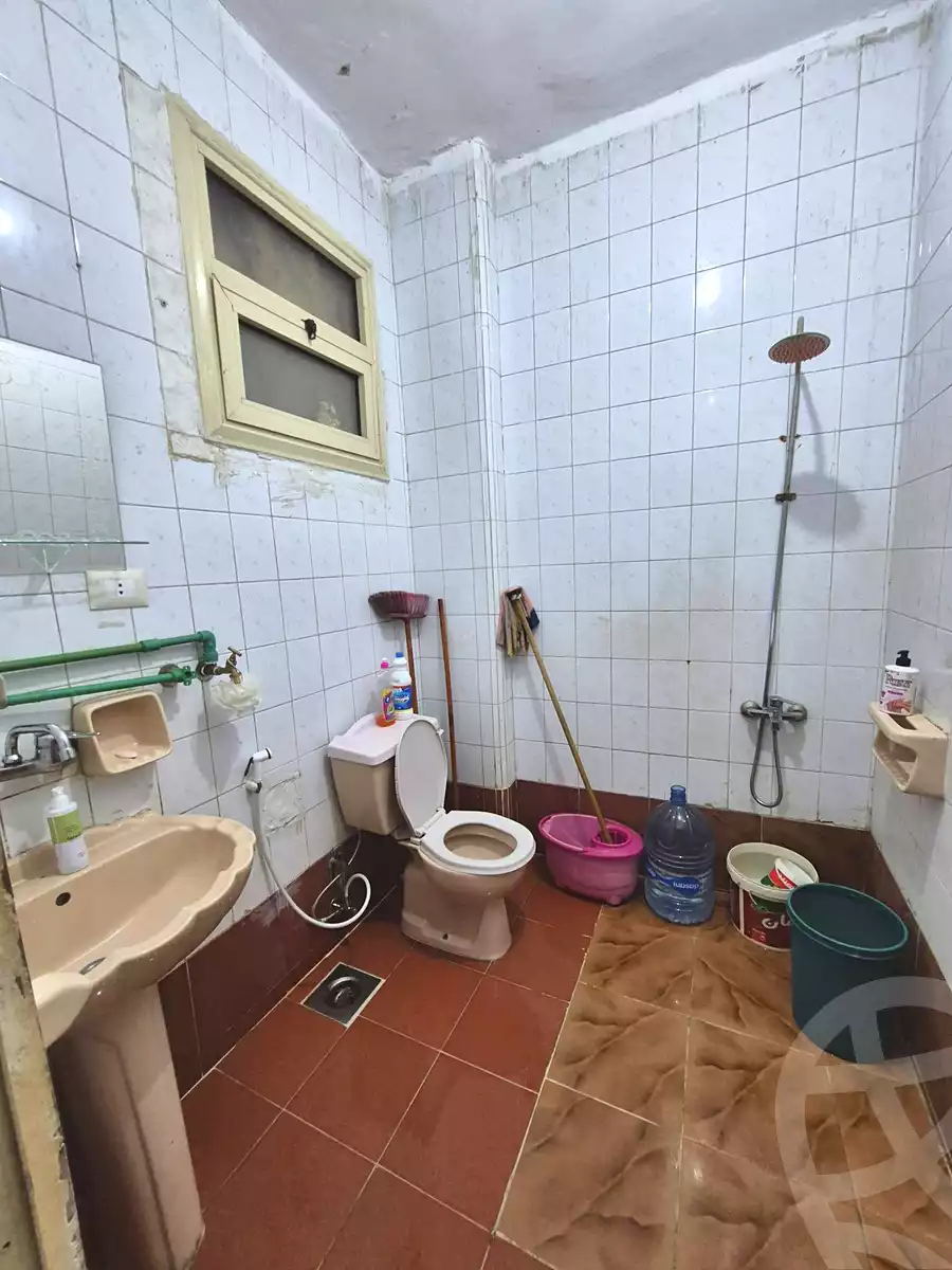 https://aqarmap.com.eg/ar/listing/7059094-for-rent-alexandria-al-agamy-el-hanouvel-radwan-st