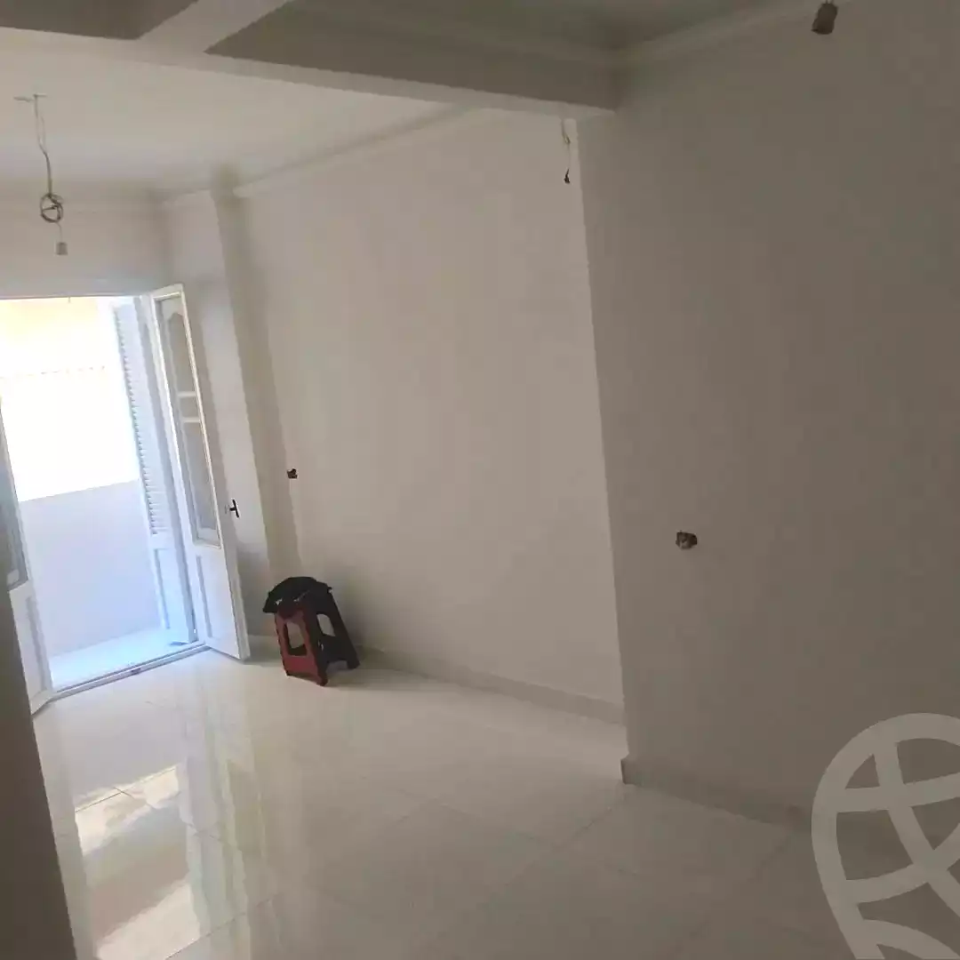 https://aqarmap.com.eg/ar/listing/7061034-for-sale-alexandria-sydy-bshr-sydy-bshr-bhry-shr-khld-bn-lwlyd