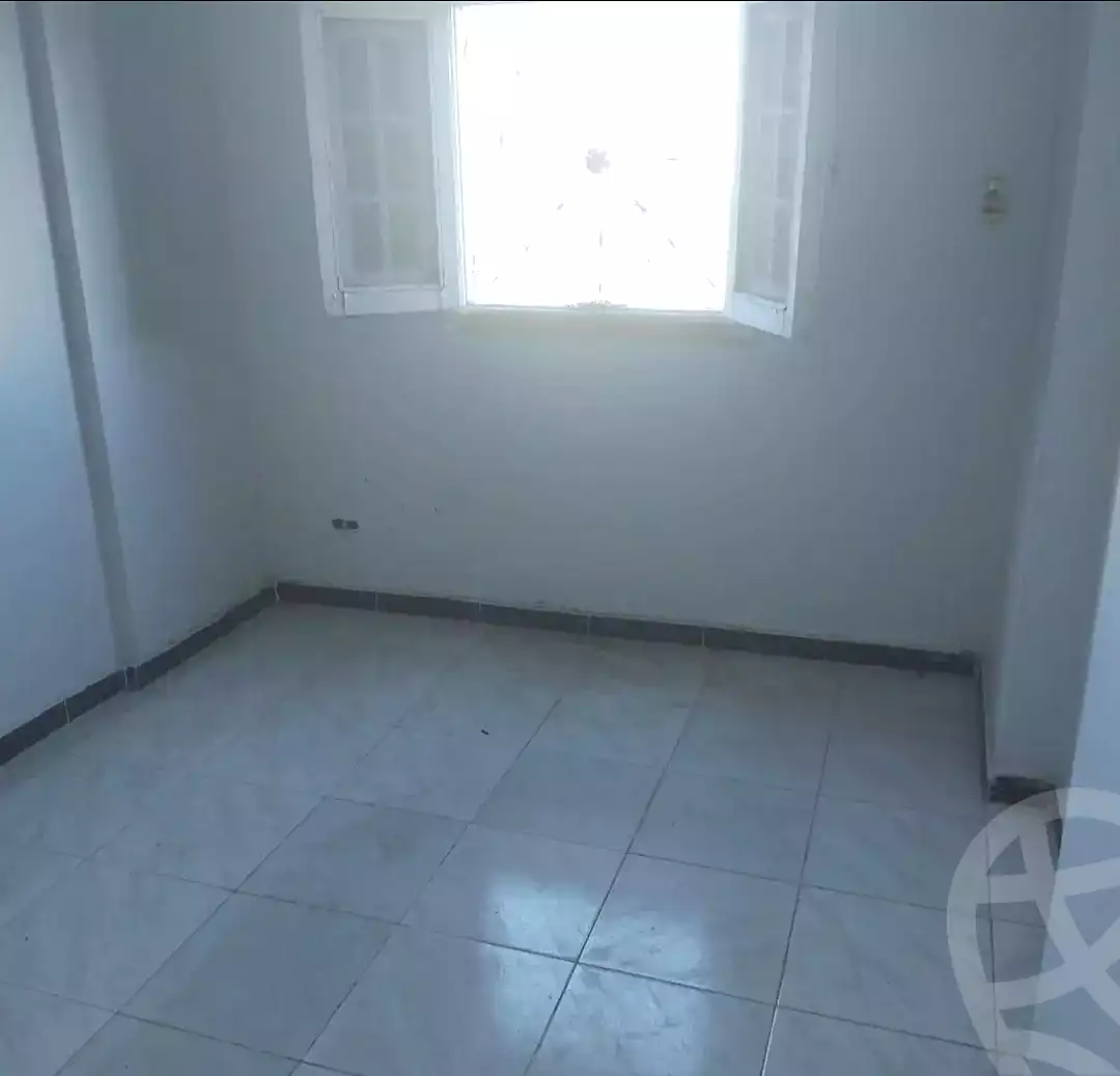 https://aqarmap.com.eg/ar/listing/7061364-for-rent-alexandria-lsywf-mostafa-kamel-st