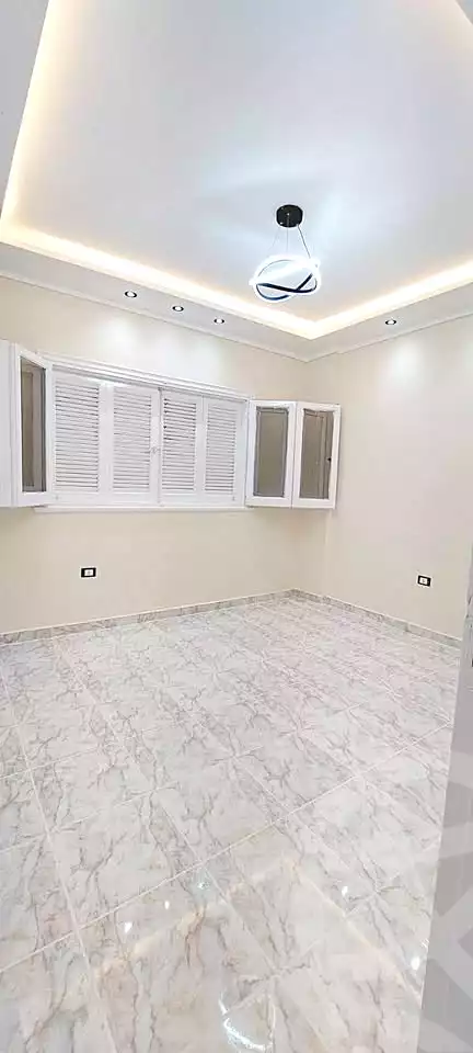 https://aqarmap.com.eg/ar/listing/7061471-for-sale-alexandria-al-agamy-shataa-el-nakheel