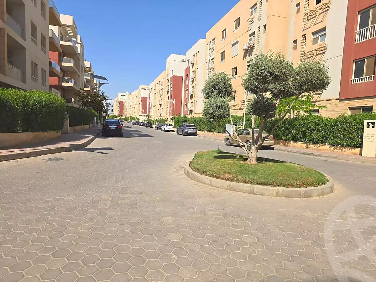 https://aqarmap.com.eg/en/listing/7062084-for-sale-cairo-new-cairo-compounds-brwmynd-ryzydns-wdy-djl-llttwyr