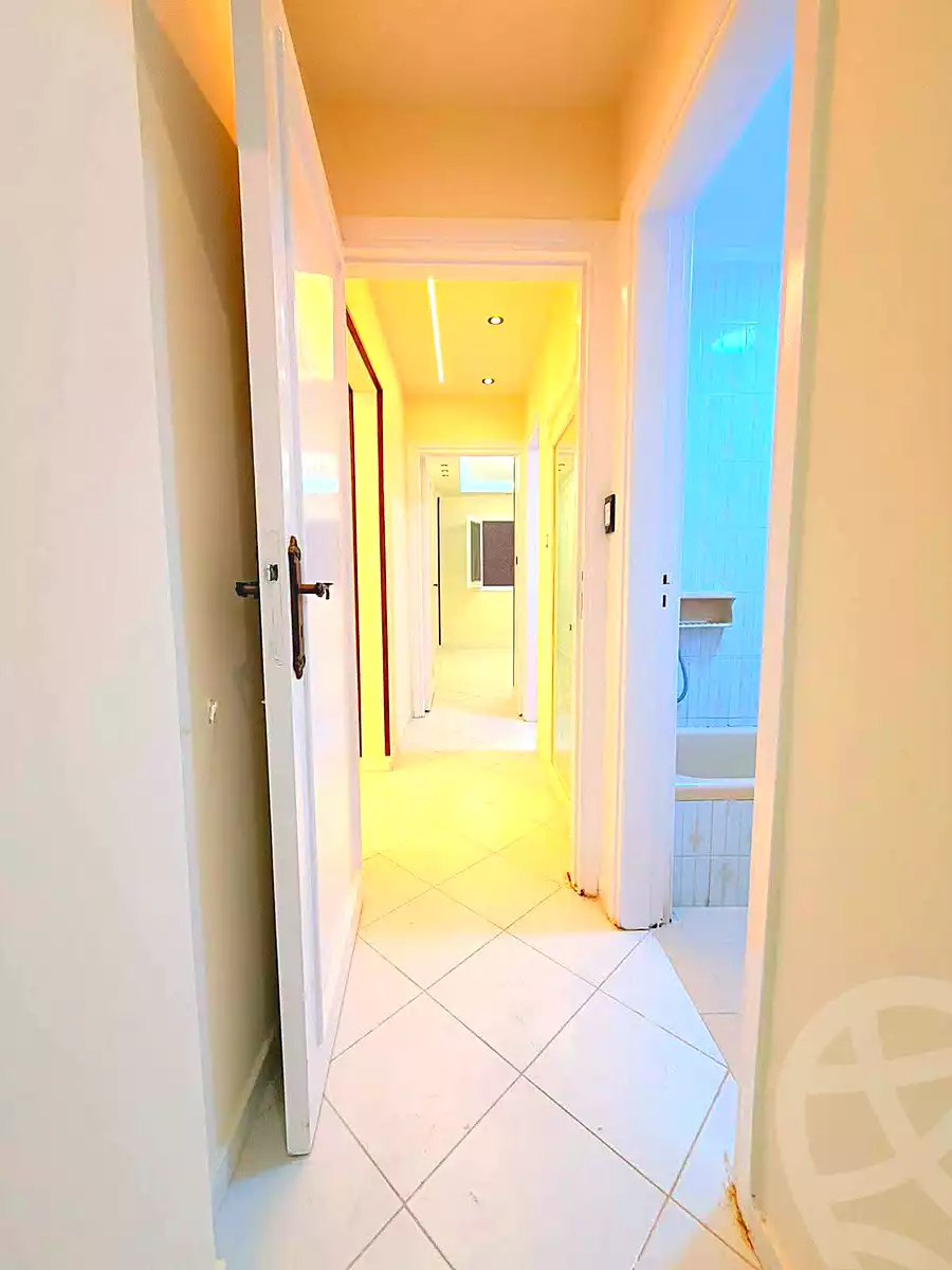 https://aqarmap.com.eg/en/listing/7062097-for-sale-alexandria-al-agamy-shataa-el-nakheel