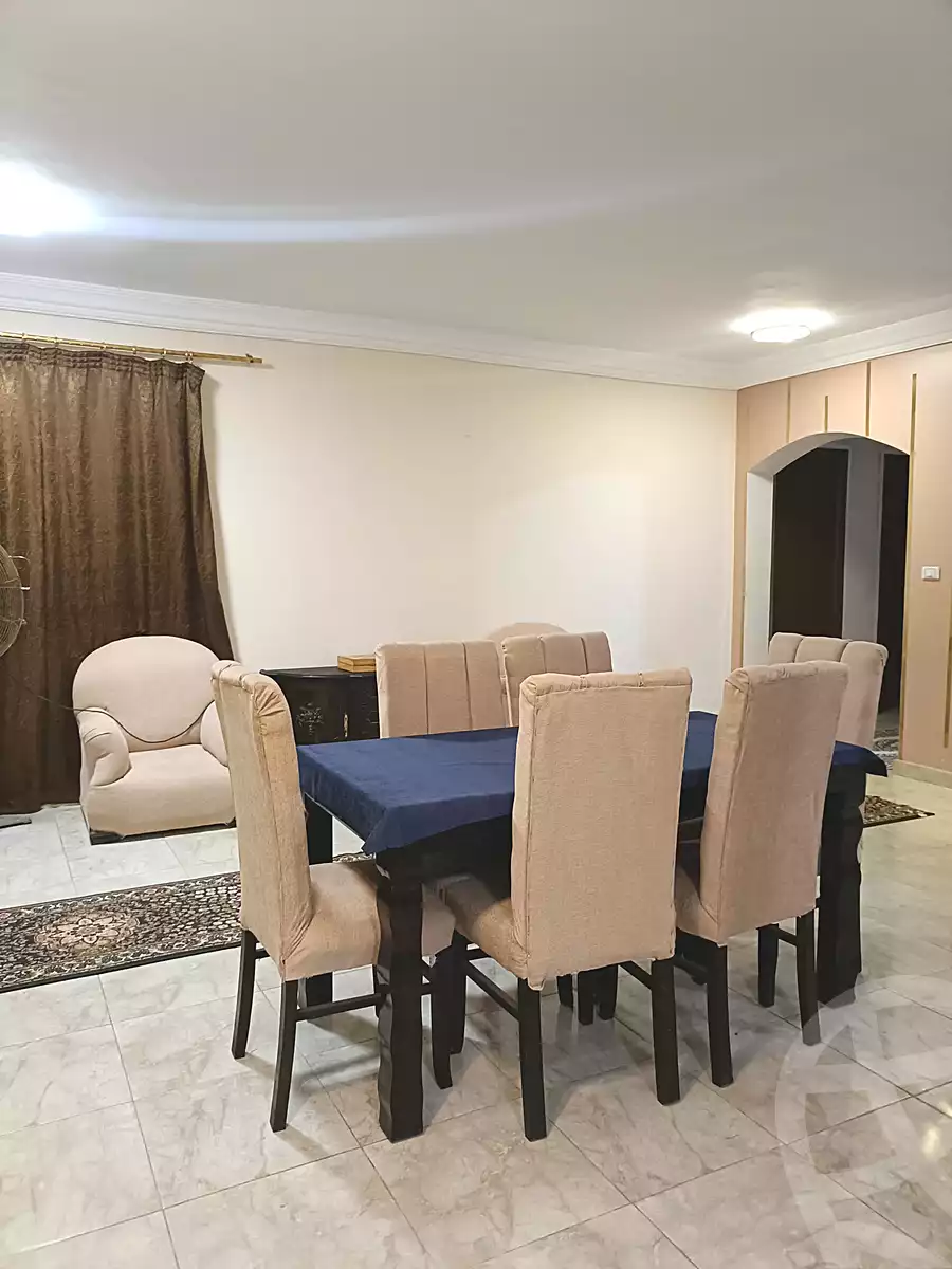 https://aqarmap.com.eg/ar/listing/7062099-for-rent-cairo-el-sheikh-zayed-city-alex-cairo-desert-road-mdyn-sfnks-ljdyd-cascada