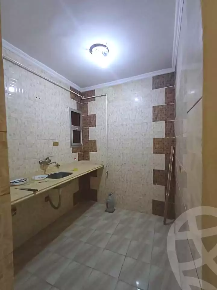 https://aqarmap.com.eg/ar/listing/7062134-for-sale-alexandria-miami-mahmoud-el-isawy-st