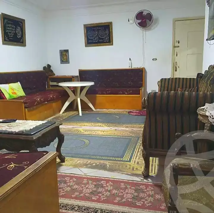 https://aqarmap.com.eg/en/listing/7062166-for-sale-alexandria-al-agamy-bw-ywsf-hosni-mubarak-st