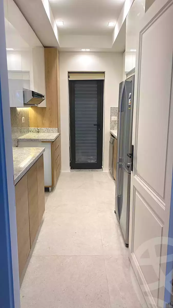 https://aqarmap.com.eg/en/listing/7062215-for-rent-cairo-new-cairo-compounds-lakeview-residence