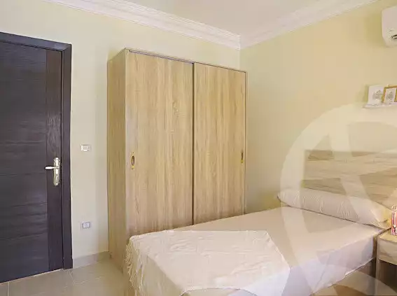 https://aqarmap.com.eg/ar/listing/7062231-for-sale-ain-elsokhna-resorts-lsyryn-blm-bytsh