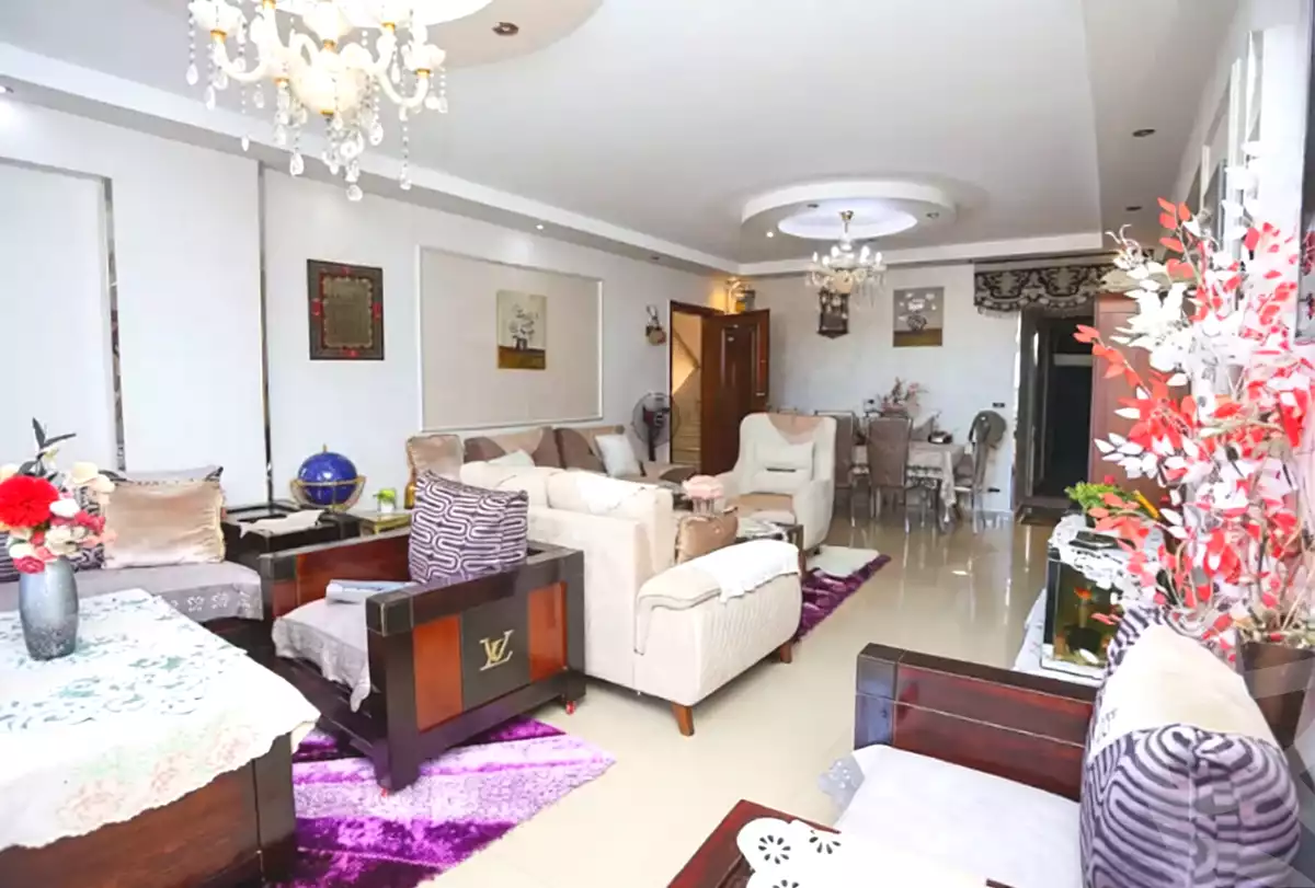 https://aqarmap.com.eg/ar/listing/7062259-for-sale-alexandria-camp-cesar-port-said-street