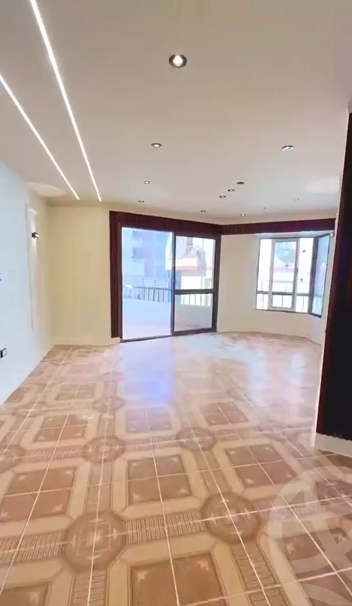 https://aqarmap.com.eg/ar/listing/7062275-for-sale-alexandria-al-agamy-shataa-el-nakheel-street-4-1