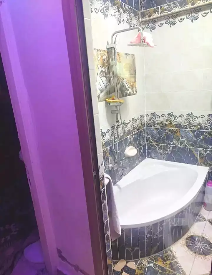 https://aqarmap.com.eg/ar/listing/7062289-for-sale-alexandria-al-agamy-lbytsh-ain-shams-st