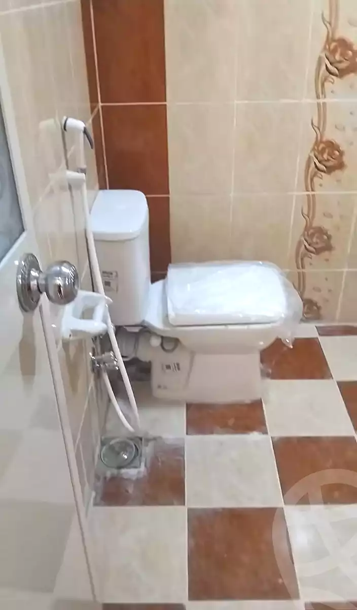 https://aqarmap.com.eg/ar/listing/7062356-for-sale-alexandria-al-agamy-el-hanouvel-kasr-al-quiri-st-1