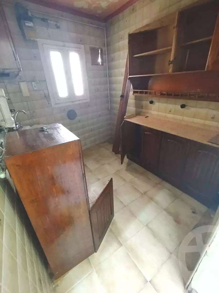 https://aqarmap.com.eg/en/listing/7062516-for-sale-alexandria-moharram-bey-el-rasafa-st