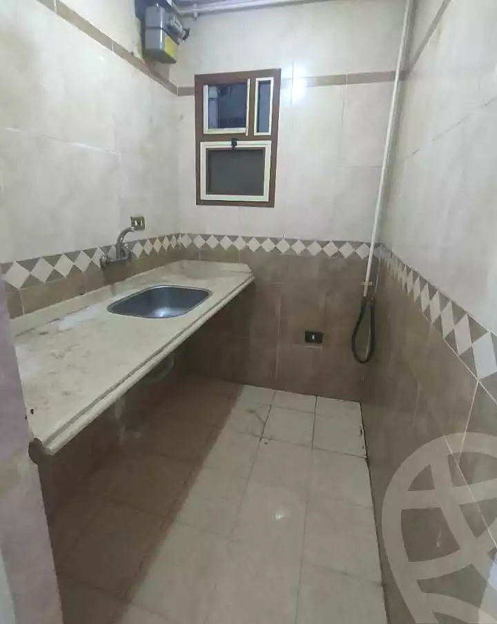 https://aqarmap.com.eg/ar/listing/7062535-for-sale-alexandria-lsywf-el-falki