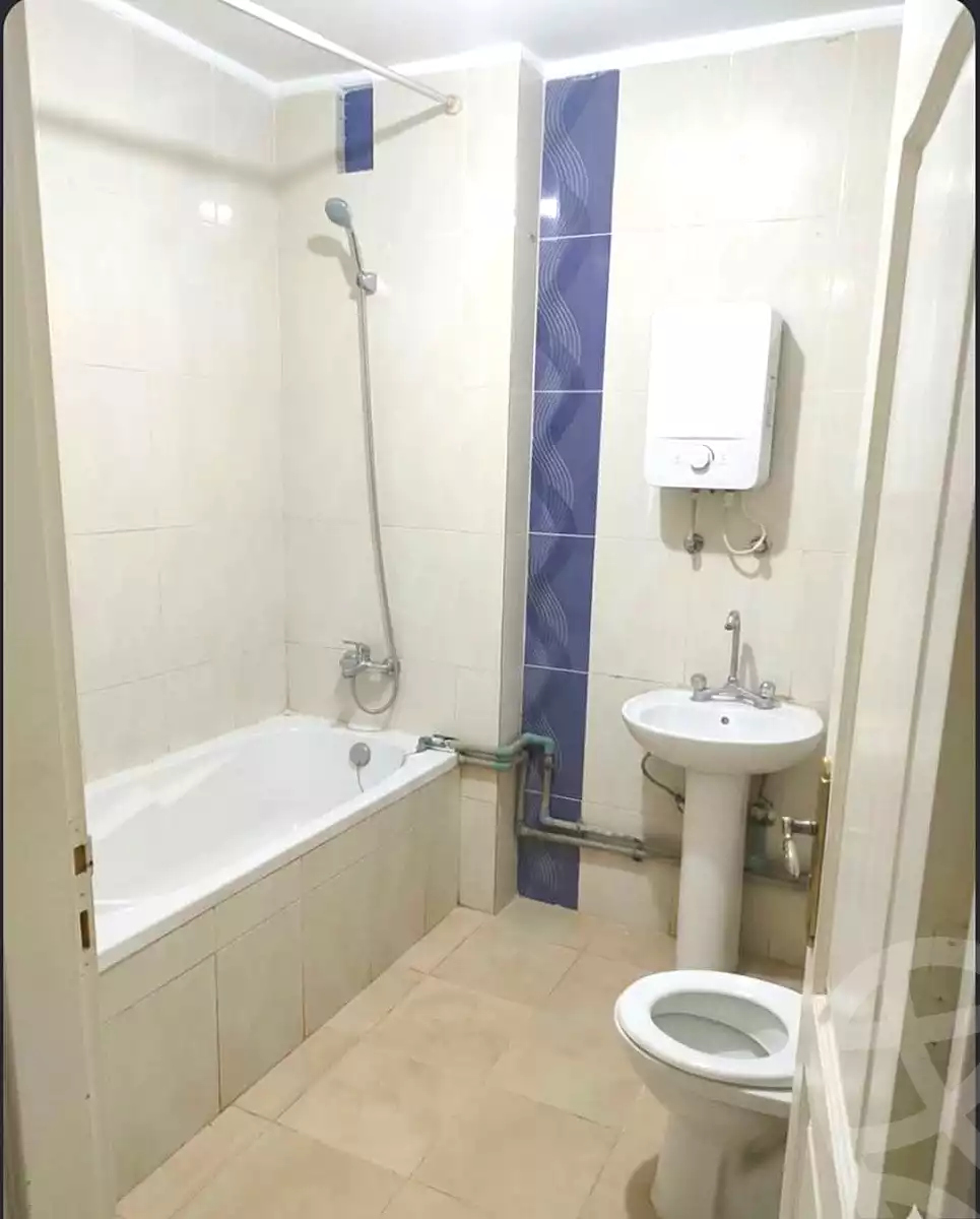 https://aqarmap.com.eg/ar/listing/7062609-for-sale-cairo-ain-shams-alf-maskn