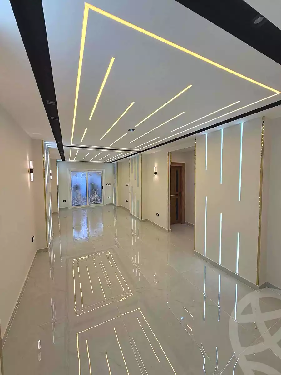 https://aqarmap.com.eg/ar/listing/7062637-for-sale-alexandria-al-agamy-lbytsh-bianchiii-el-arbaeen-st