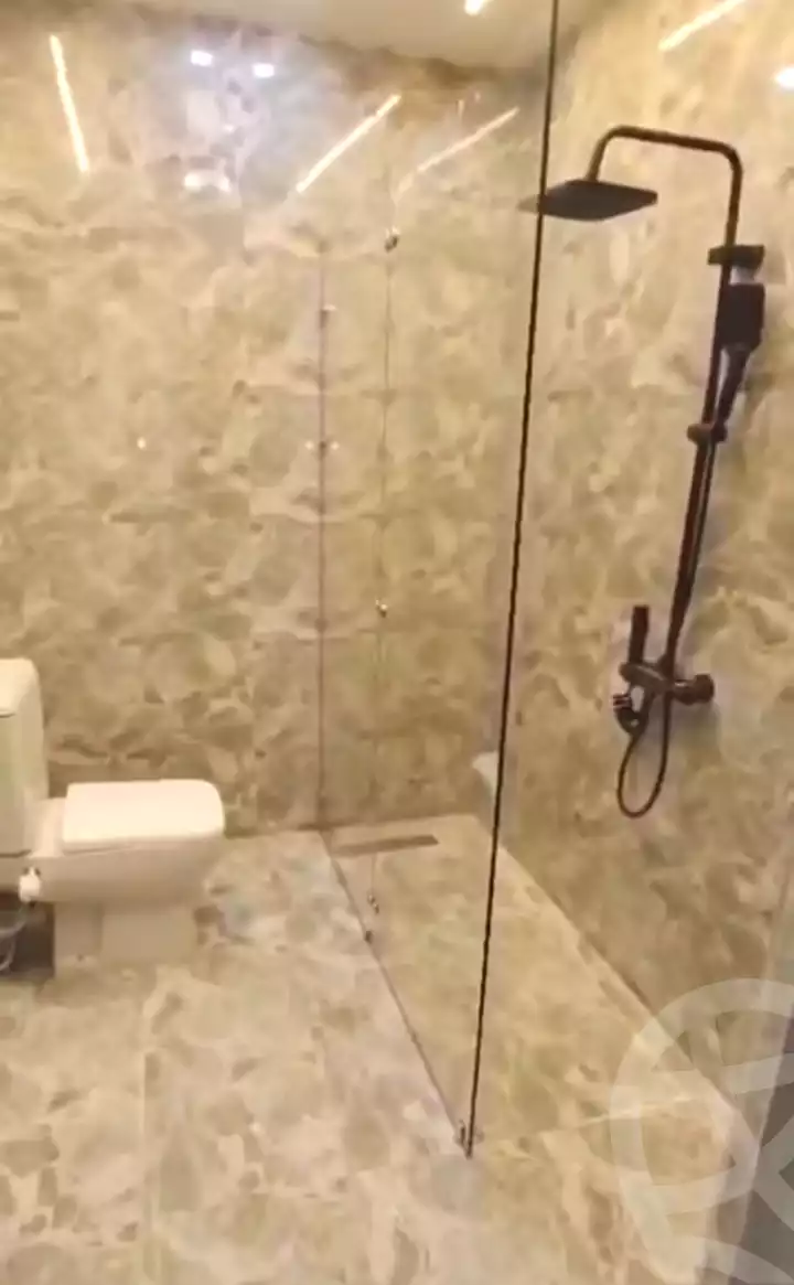 https://aqarmap.com.eg/ar/listing/7062650-for-sale-alexandria-al-agamy-el-hanouvel-abo-el-shawareb-st