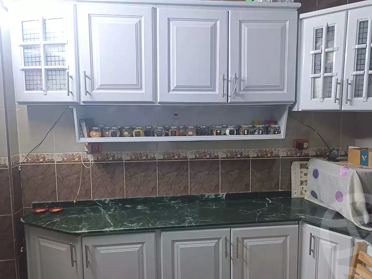 https://aqarmap.com.eg/ar/listing/7059146-for-sale-cairo-helwan-helwan-el-sharkeya-zaki-hawas-st