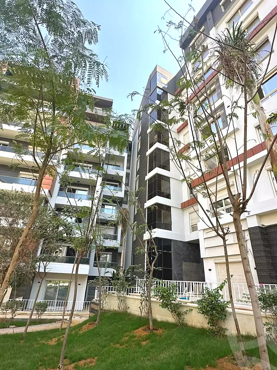 https://aqarmap.com.eg/ar/listing/7062919-for-sale-cairo-new-administrative-capital-r7-la-capitale