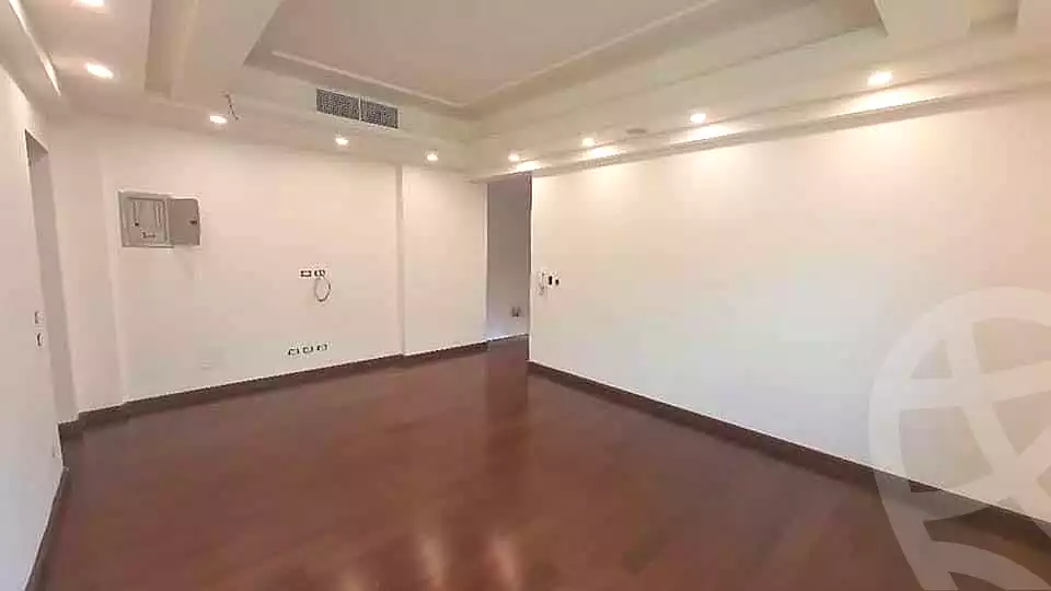 https://aqarmap.com.eg/ar/listing/7062922-for-sale-cairo-new-cairo-south-investors-al-gezira-st