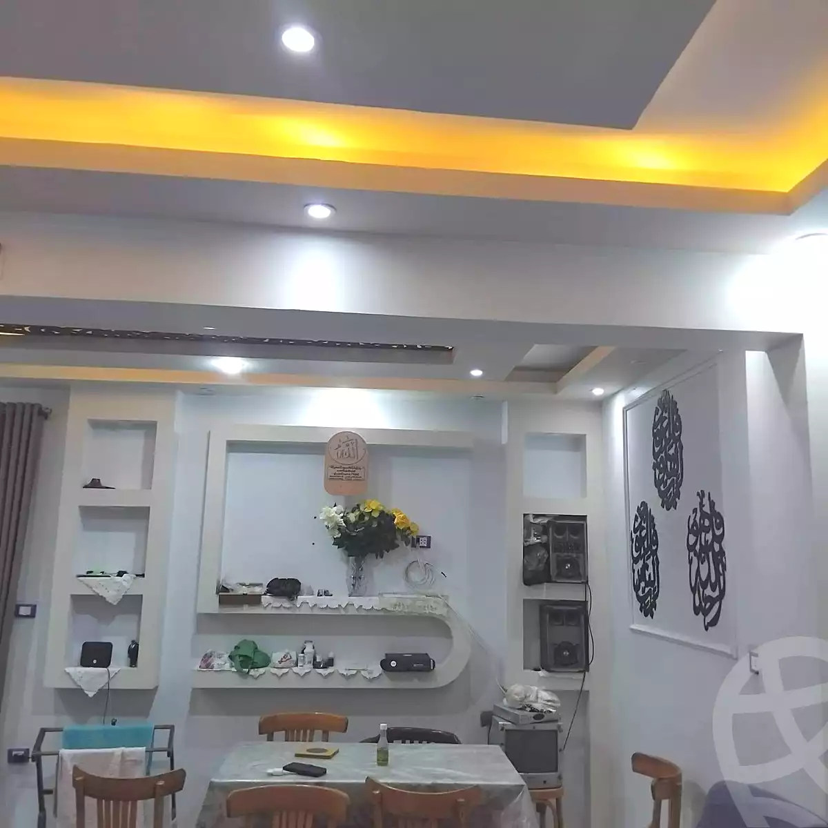 https://aqarmap.com.eg/ar/listing/7063201-for-sale-alexandria-alhadara-new-el-hadra-al-sadat-st