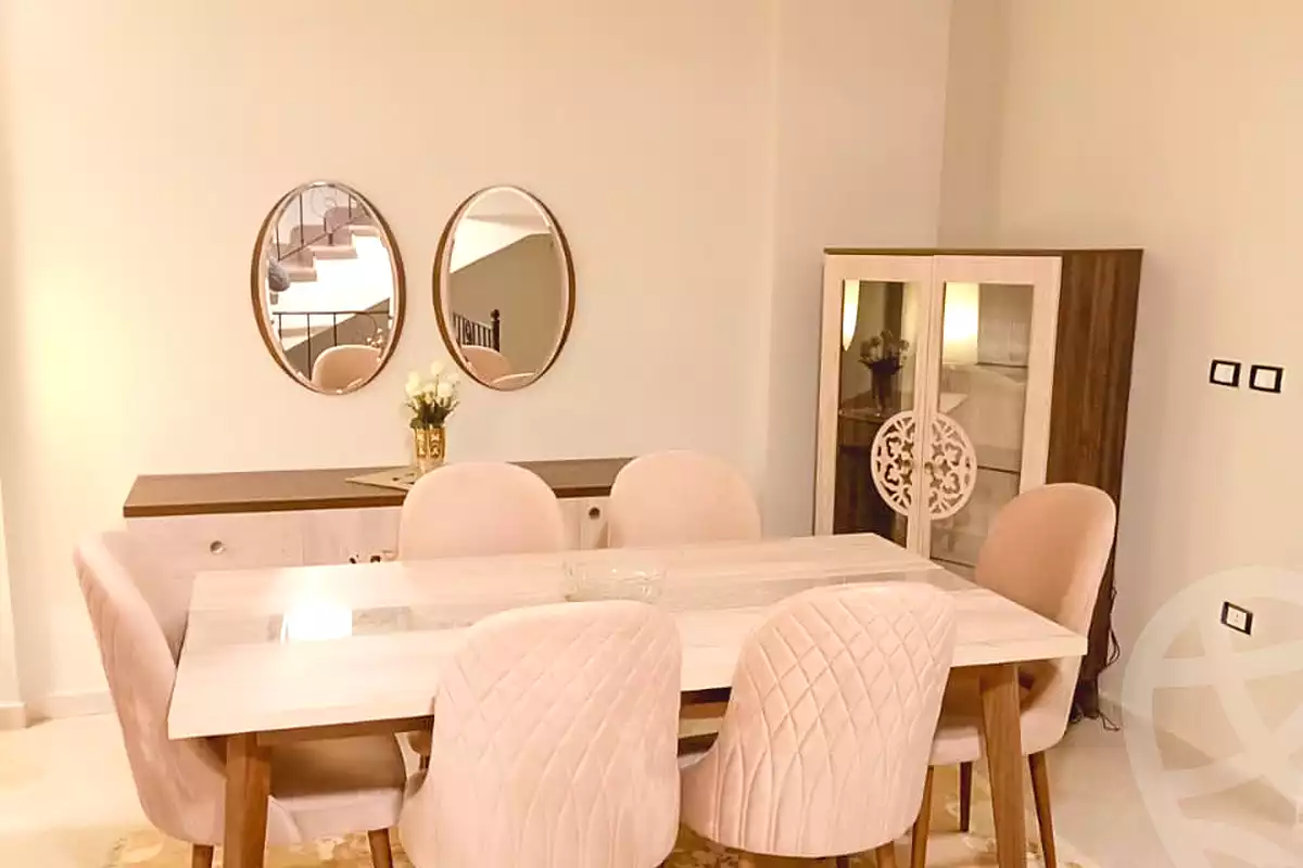 5 BR Villa in كينج هيلز, photo 4 of 9