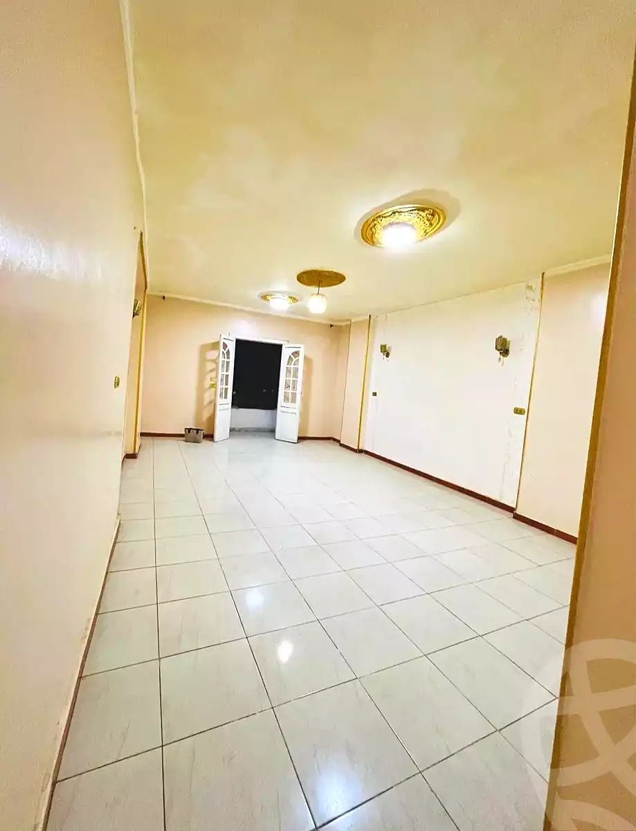 https://aqarmap.com.eg/ar/listing/7063493-for-sale-cairo-faisal-el-matbeaa-amr-ibn-al-aas-st