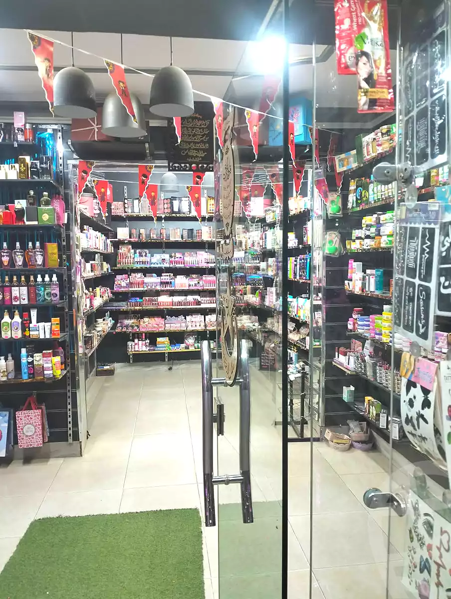 https://aqarmap.com.eg/ar/listing/7063998-for-sale-cairo-ain-shams