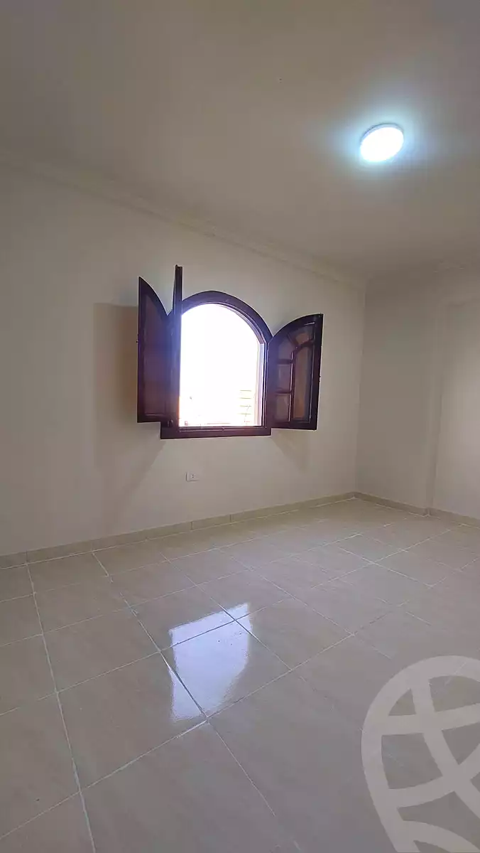 https://aqarmap.com.eg/ar/listing/7064068-for-sale-alexandria-al-agamy-shataa-el-nakheel