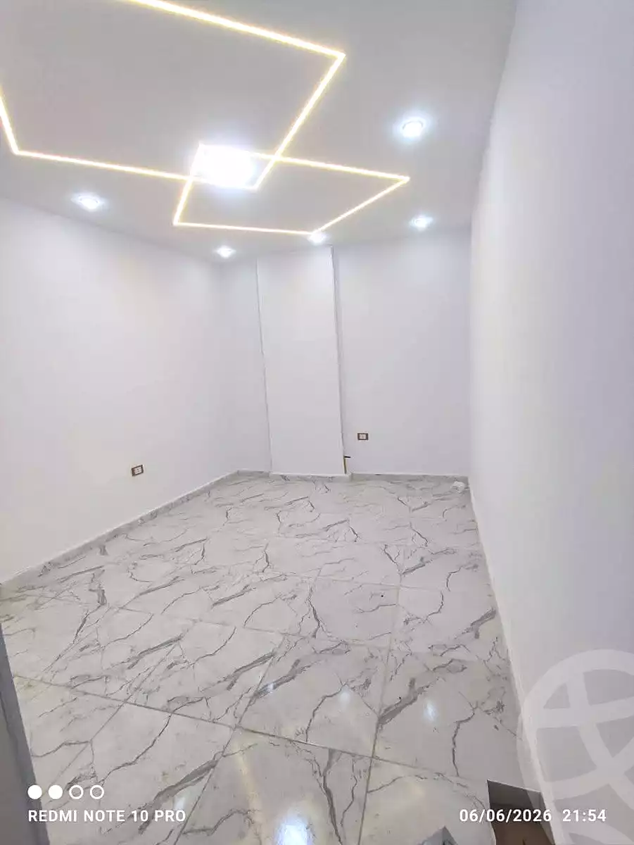 https://aqarmap.com.eg/ar/listing/7064104-for-sale-alexandria-al-agamy-lbytsh-mohamed-el-fardi-st