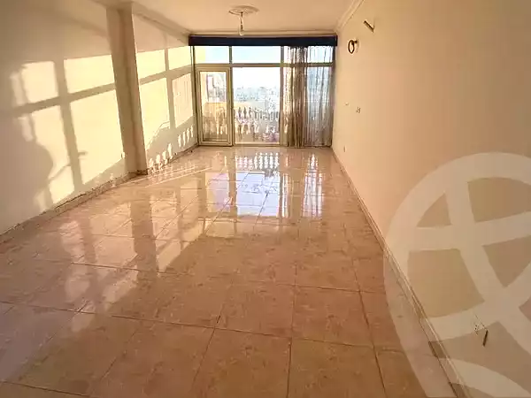 https://aqarmap.com.eg/en/listing/7064270-for-sale-cairo-shoubra-corniche-el-nile-st