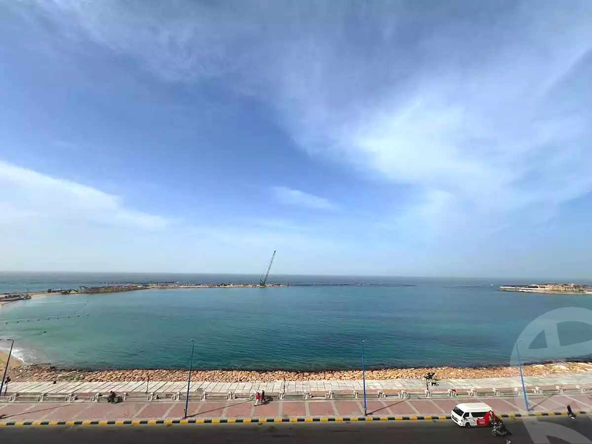 https://aqarmap.com.eg/ar/listing/7064430-for-sale-alexandria-sydy-bshr-tryq-ljysh