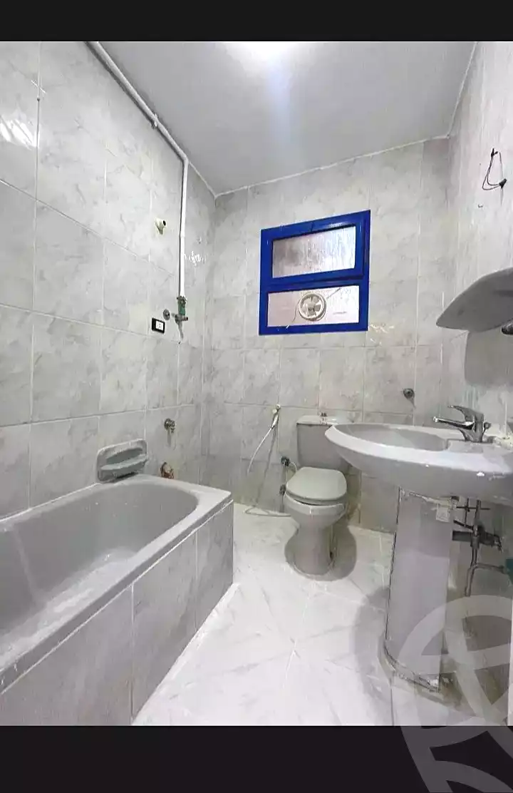https://aqarmap.com.eg/ar/listing/7064529-for-sale-alexandria-al-agamy-shataa-el-nakheel