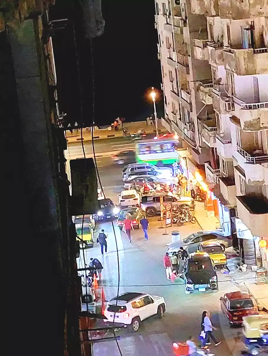 https://aqarmap.com.eg/ar/listing/7064762-for-sale-alexandria-sydy-bshr-tryq-ljysh