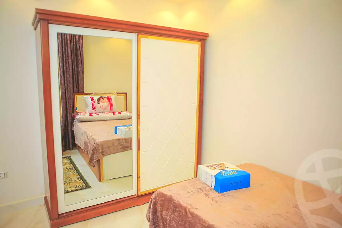 https://aqarmap.com.eg/en/listing/7064769-for-sale-sharqia-zagazig-zagazig-city-tolba-awaida-st
